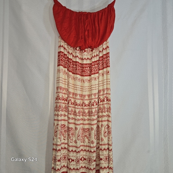 LOVE TREE MAXI STRAPLESS BRIGHT RED/CREAM ELEPHANT PRINT DRESS SIZE SMALL - Picture 2 of 13